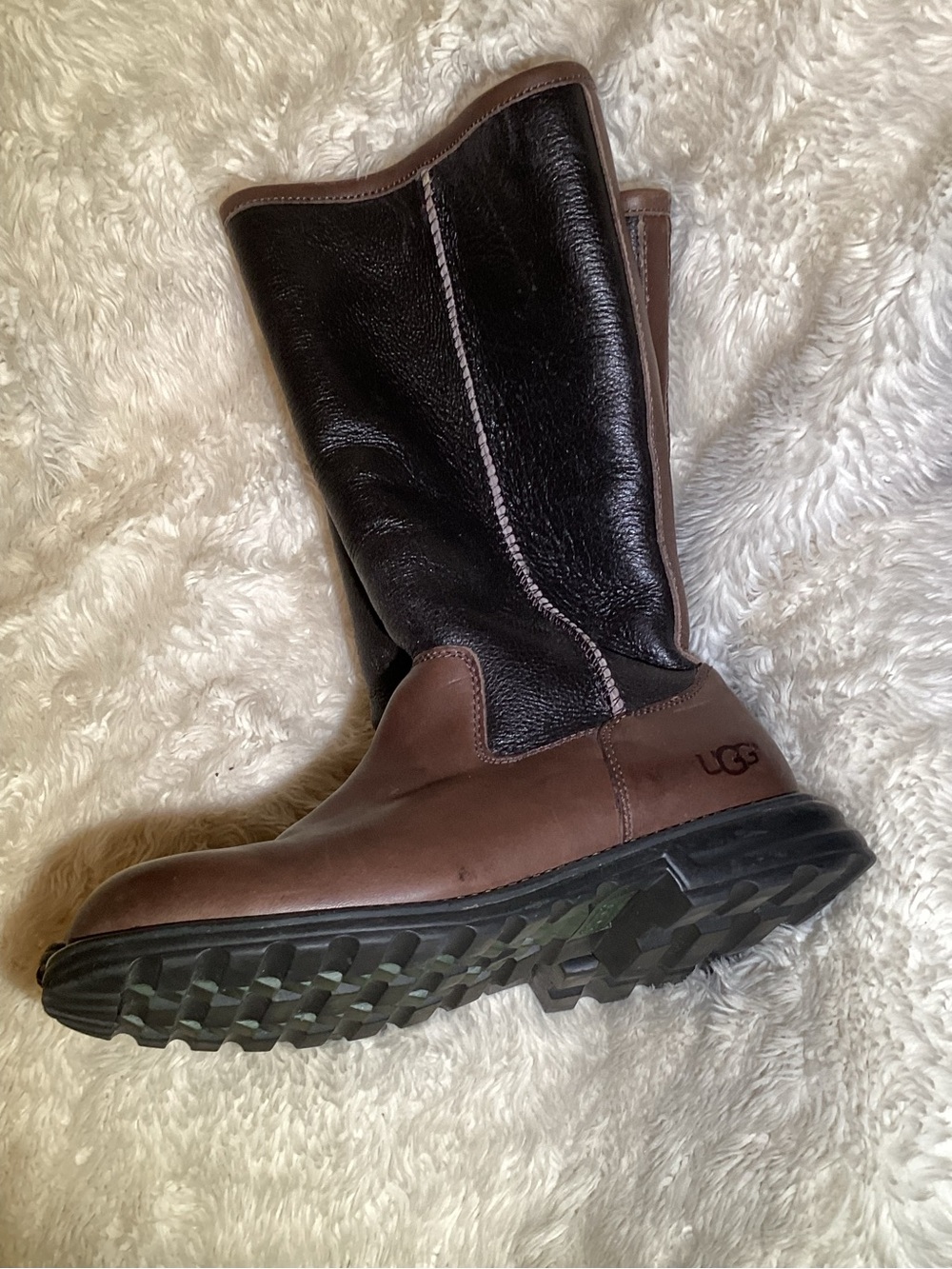 Ugg Women's Tall Brown Leather Winter Boots - Shearling Collar size 9 - Picture 4 of 6